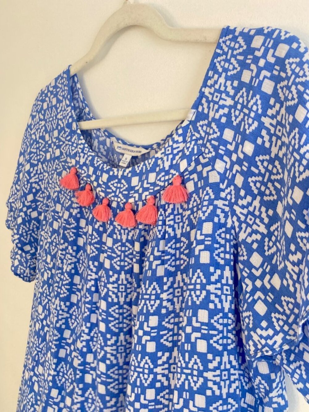 Southern Tide Women's Blue & White Rayon Top W/ Coral Tassels Size S